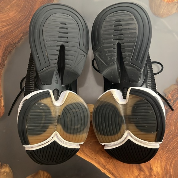 Nike Women’s Air Zoom SuperRep 2 Black/White Size 6.5 - Picture 4 of 8